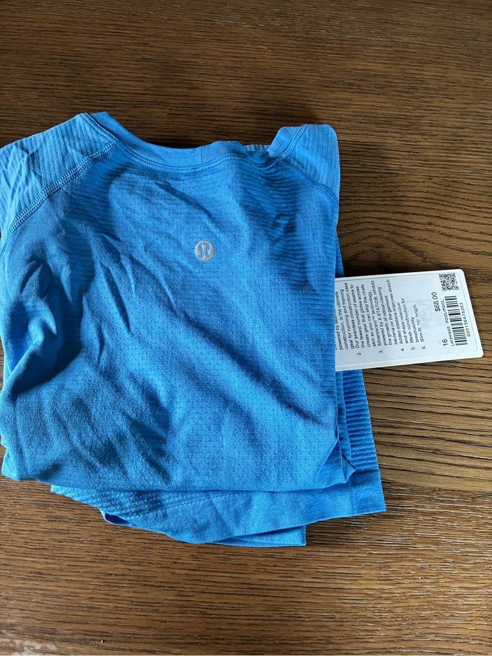 lululemon athletica Swiftly Tech Short Sleeve 2.0 (color is pool party)